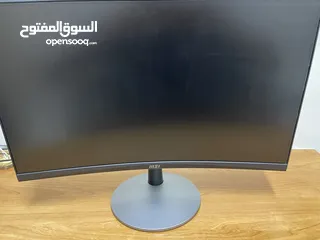  3 Xbox series s مع شاشة وماوس وكيبورد بحالة ممتازة جدا