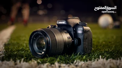  4 كاميرا Canon 80D مستعملة للبيع