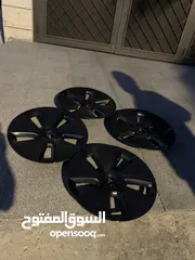  3 طاسات تيسلا للبيع