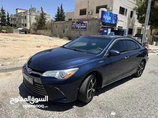  12 تويوتا كامري 2017 هايبرد للبيع بداعي السفر