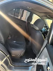  2 كيا سورنتو 2008