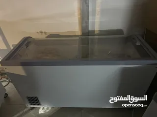  4 فريزرات بطح