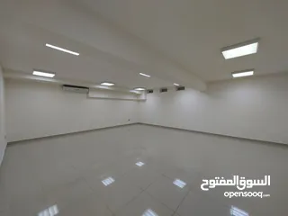  16 4 Bedrooms Villa for Rent in Madinat Sultan Qaboos REF:1017AR