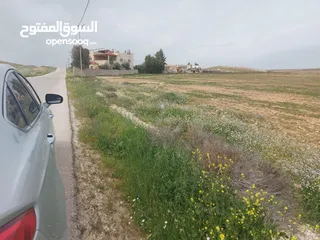  2 للبيع قطعه ارض مساحته 21 دنم المفرق الفدين