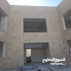  5 أبو محمد للمقاولات : (بناء حجر طبيعي أو صناعي ، أبنية ومقاولات ، صيانة عامة ،انشاءات)