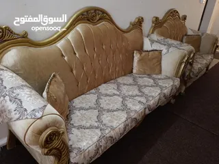  2 طقم كنب مع طاولات