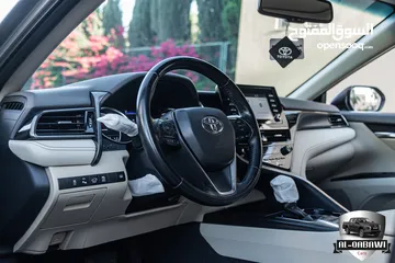  18 Toyota Camry Gle 2023  السيارة بحالة ممتازة جدا و قطعت مسافة 70,000 كيلو متر