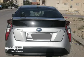  10 تويوتا بريوس 2017