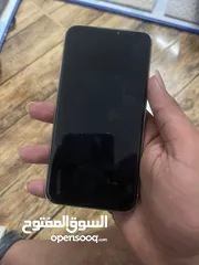  4 ايفون 11pro للبيع