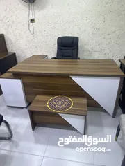  10 مكتب مدير قياس160م مع جانبيه ادراج مع طاوله اماميه