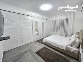  14 عبدون شقة مفروشة جديد 3 نوم مع حديقة كبيرة و كراج خاص