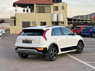  3 كايا نيرو هايبرد (بنزين+كهرباء ) فل بدون فتحة/2022