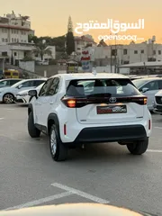  16 تويوتا ياريس كروس ترخيص 2022 محرك 1500 هايبرد جير أوتوماتيك 172 حصان