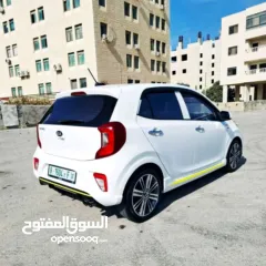  4 كيا بيكانتو  2020  GT line