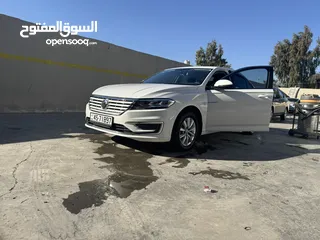  8 اب لافيدا2019 vw