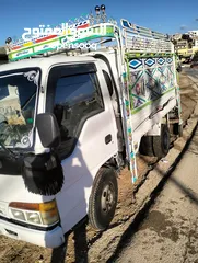  2 صندوق مع حوض اسوزو  للبيع بسعر مغري