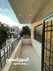  3 شقق العطار طابق ارضي جديد مدخل مستقل 140 متر بالقرب من حديقة تونس