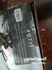  22 كيبورد + ماوس قيمنق  مستعمل مرة واحد و استعمال خفيف من شخص مبتدئ جدا ولا يتقن العب فيه