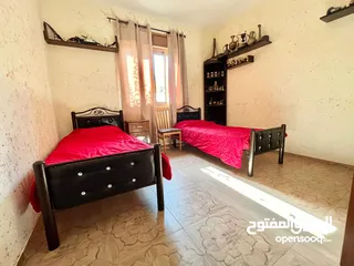  1 شقة مفروشة للطالبات في ارقى مناطق الخليل