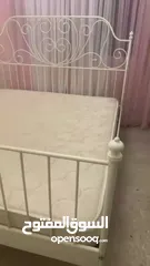  4 سرير ايكيا للبيع مفرد ونص