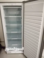  1 فريزر 6 ادراج بحاله ممتازه للبيع