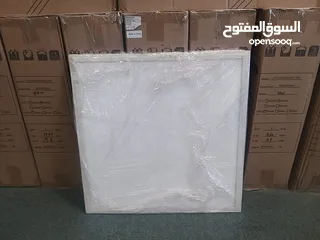  1 اضاءة led ledus panel light مع driver philips  الكمية 240 وحدة اضاءة
