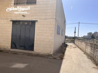  12 قطعة ارض تجاري مع محلات في منطقة مميزة جدا في البالوع للبيع من المالك مباشرة