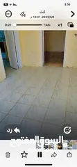  1 بسبب السفر شقه ارضي للبيع 3 غرف نوم و2وصالونين و 3حمامات و2 ومطبخين وحديقه صغير 3-4م داخل المنزل في