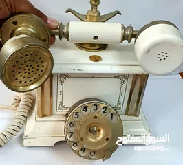  1 هاتف نادر تحفي للبيع