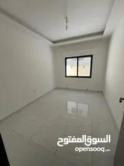  16 طابق ثاني في ضاحية الياسمين تشطيب حديث