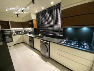  3 شقه للبيع في بيرزيت