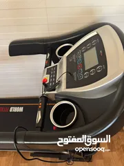 1 جهاز مشي / ركض الكهربائي- تريدميل نوع   world fitness ب عدة ميزات - مستعمل مدة قصيرة