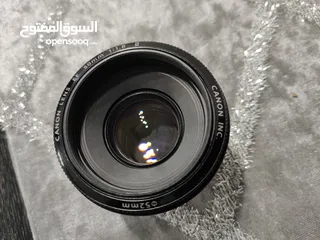 7 Canon EF 50mm f/1.8 II بحال الجديد بالكرتونه