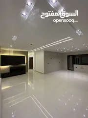  25 شقق فاخرة 240 متر و 200 متر 4 نوم و 3 نوم بتشطيب فاخر وبسعر مميز في أجمل مناطق طريق المطار البنيات