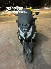  2 Taro x one 125cc وضع المحرك ممتاز مغيرله حشوه قبل شهر وضعها المكنيكي بشكل عام منيح سعرها حرق4500