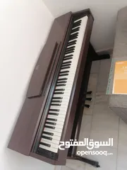  2 Yamaha Piano Aruis