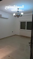  22 عرض حصرررري ـ ضاحيه النخيل ـ شقه فارغه للايجار لم تسكن بعد التجديد سوبر ديلوكس  190 متر +