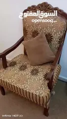  4 طقم كنب 7 مقاعد بحالة الجديد