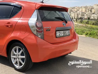  10 Toyota Prius C 2012 فل كامل