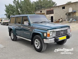  3 Nissan patrol V6 GCC 1997 price 33,000Aed