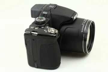  8 كامرة نيكون Nikon P520