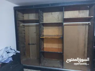  5 خزانة سحب ثلاث أبواب نظيفة البيع  بداعي السفر