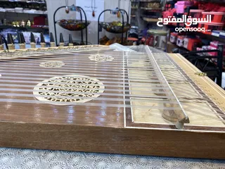  4 قانون شرقي حجم كبير