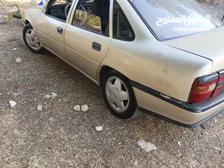  6 اوبل فكترا 92 ماتور 1800 انجكشن وجيراوتوماتيك  جديد  وفتحه صيانه كامله كهربا  للبيع او بدل على دراجه