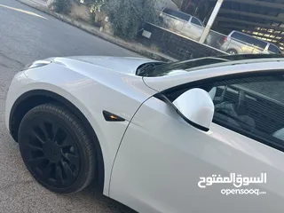  4 TESAL MODEL Y LONG RANGE DUILMOTOR 2023