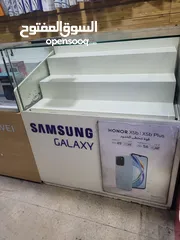 2 بترينة اجهزه خلويه بحاله ممتازه عدد 2