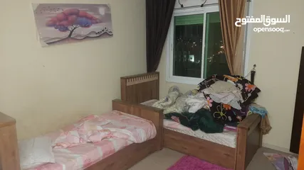  4 شقة في ضاحية الزيتون