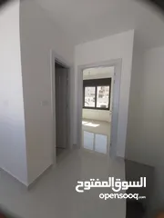  11 الرشيد 130م ورف 30م وتراسات 70م ومطله