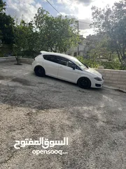  5 سيات ليون 2012