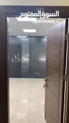  1 مكتب تجاري فاخر جدا في أفضل مواقع السابع   الرقم المرجعي : 2080